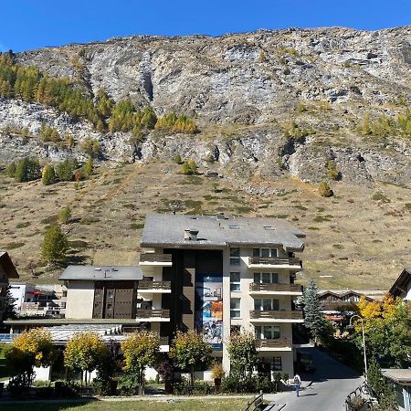 Chalet Medi Apartment Zermatt Exterior photo